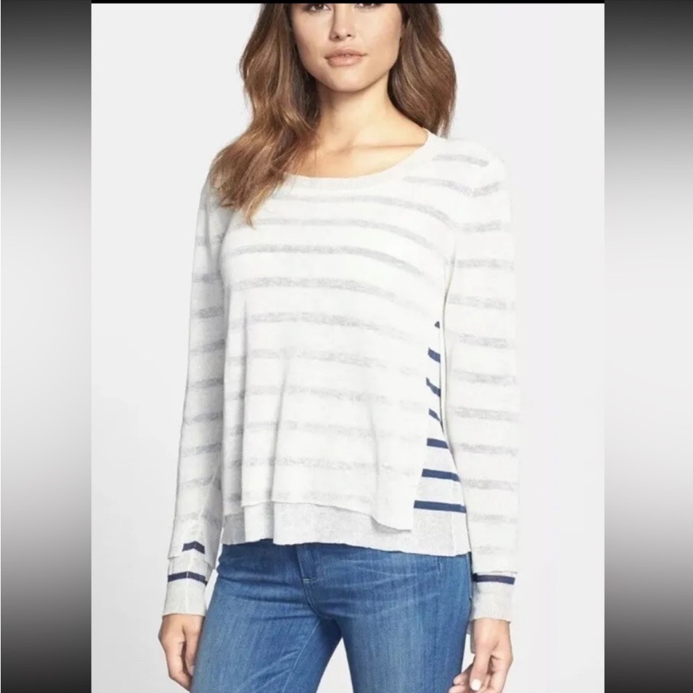 Eileen Fisher White and Gray Striped Long Sleeve Top with Navy Side Detail